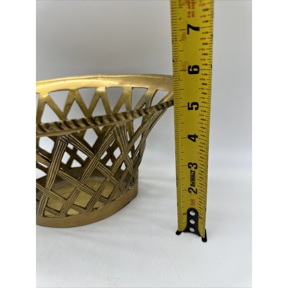 Vintage Brass Weave Lattice Basket Planter Fruit Bowl - Picture 4 of 13
